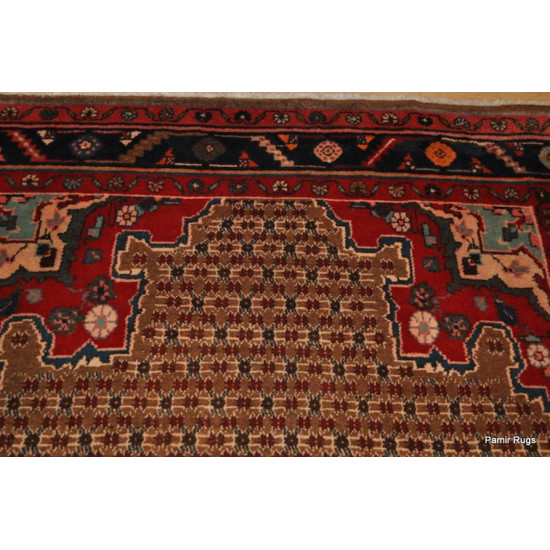 5' X 10' Antique Persian Bakhtiar Rug. Heriz rugs