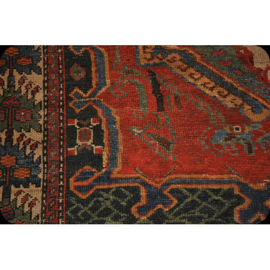 5' X 7' Vintage Persian Bakhtiari Rug