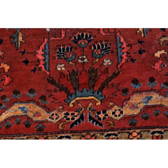 Circa 1920's Vintage Sarouk, 5' X 7' Authentic Persian Rug.