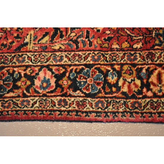 Sarouk Rug. Antique Persian 4x6 ft. Sarouk. Handmade, Circa 1920's