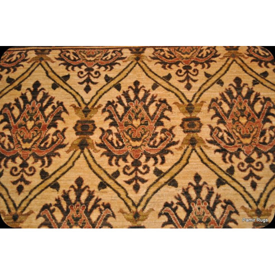 Elegant Victorian Design Handmade Persian Wool Rug